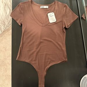 ELODIE * BRAND NEW * LARGE * BROWN * TSHIRT BODYSUIT